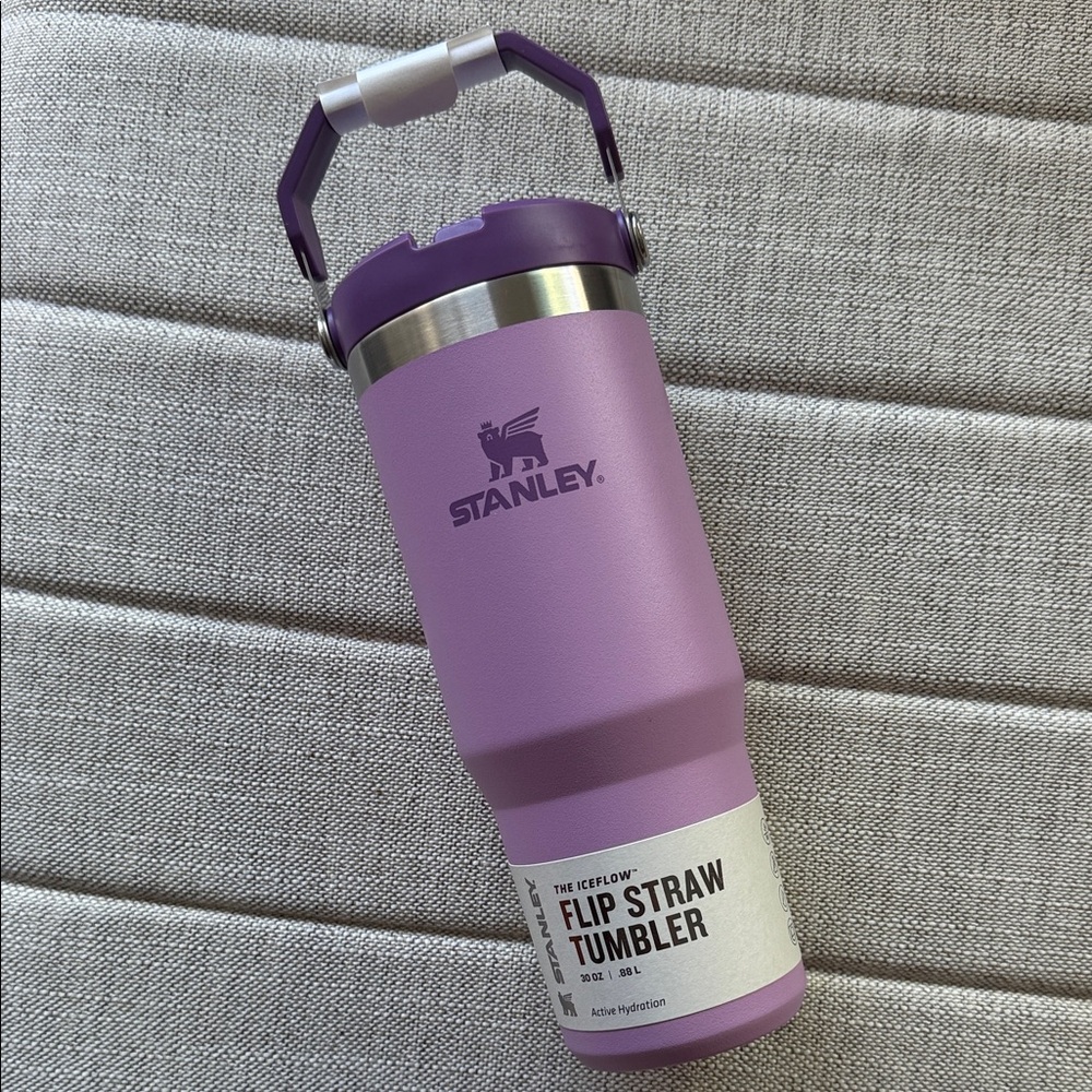 Stanley Lavender Flip Straw Tumbler